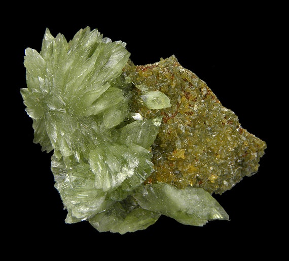 Ludlamite with Siderite on Pyrite / Locality - Huanuni mine, Huanuni, Dalence Province, Oruro Department, Bolivia