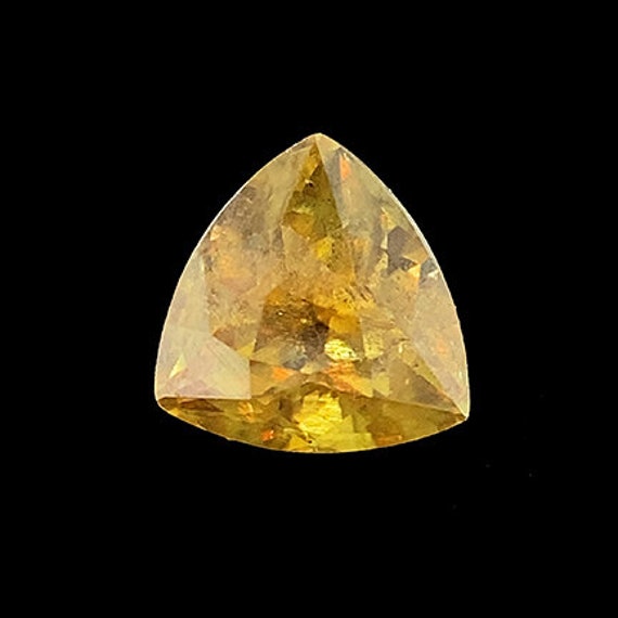 Titanite / 0.67 cts / Pakistan