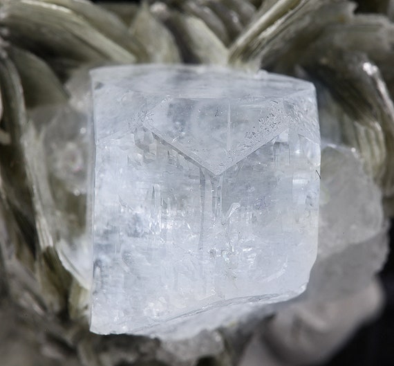 Beryl (var: “Aquamarine”) / Locality - Chumar Bakhoor, Hunza Valley, Gilgit District, Gilgit-Baltistan (Northern Areas), Pakistan