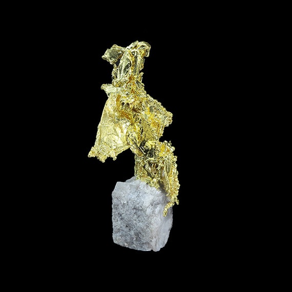 Gold/ Locality - Eagle's Nest Mine (Mystery Wind Mine), Placer County, California