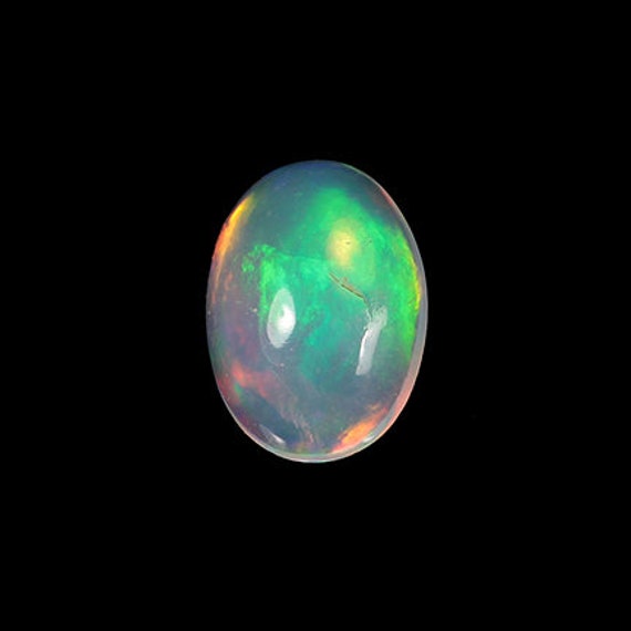 Opal 4.41 cts (with "Contra Luz" Color Flash) / Ethiopia