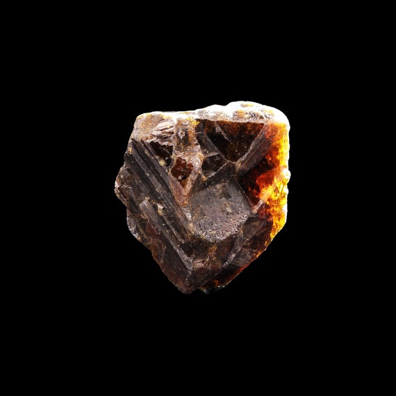 Rutile (twin) - Kyauk-Pyat-That, Mogok Township, Pyin-Oo-Lwin District, Mandalay Region, Myanmar (Burma)