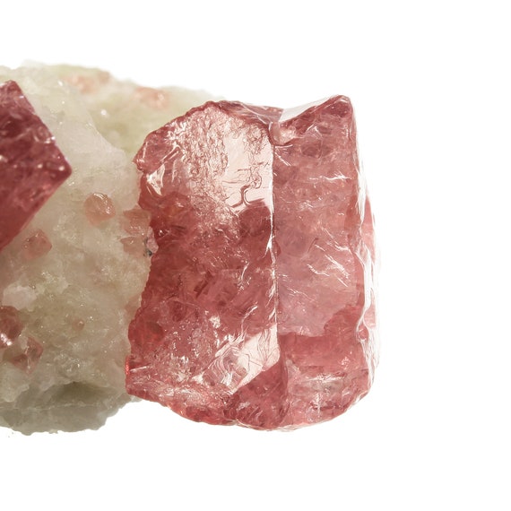 Spinel (twin) on matrix / Locality - Mogok Valley, Mogok Township, Pyin-Oo-Lwin District, Mandalay Region, Myanmar (Burma)