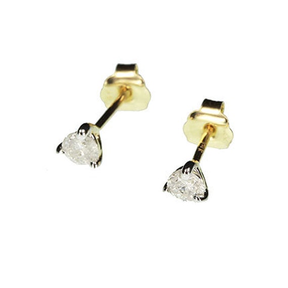 Diamond Earrings in 14kt Yellow Gold