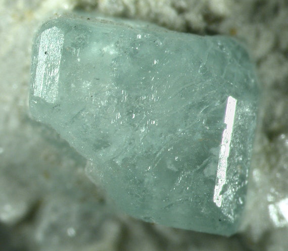 Boracite / (sharp crystal) / Locality - Alto Chapare District, Chapare Province, Cochabamba Department, Bolivia