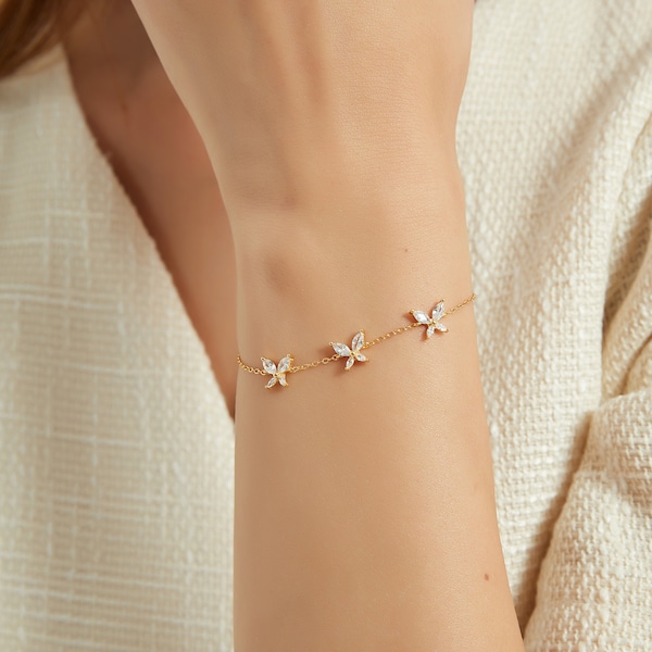 Handcrafted Butterfly Bracelet ⁃ Minimalist bracelet ⁃ Fine jewelry ⁃ Bracelet for women ⁃ Gold butterfly bracelet - Layering bracelet.