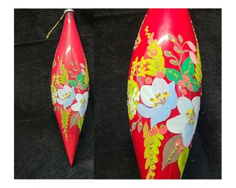 Gorgeous Vintage red handpainted ornament
