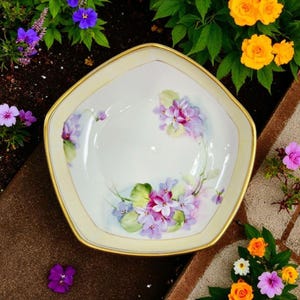 Hand-Painted Nippon Porcelain Footed Bowl With Gold Trim & Purple  Floral Design