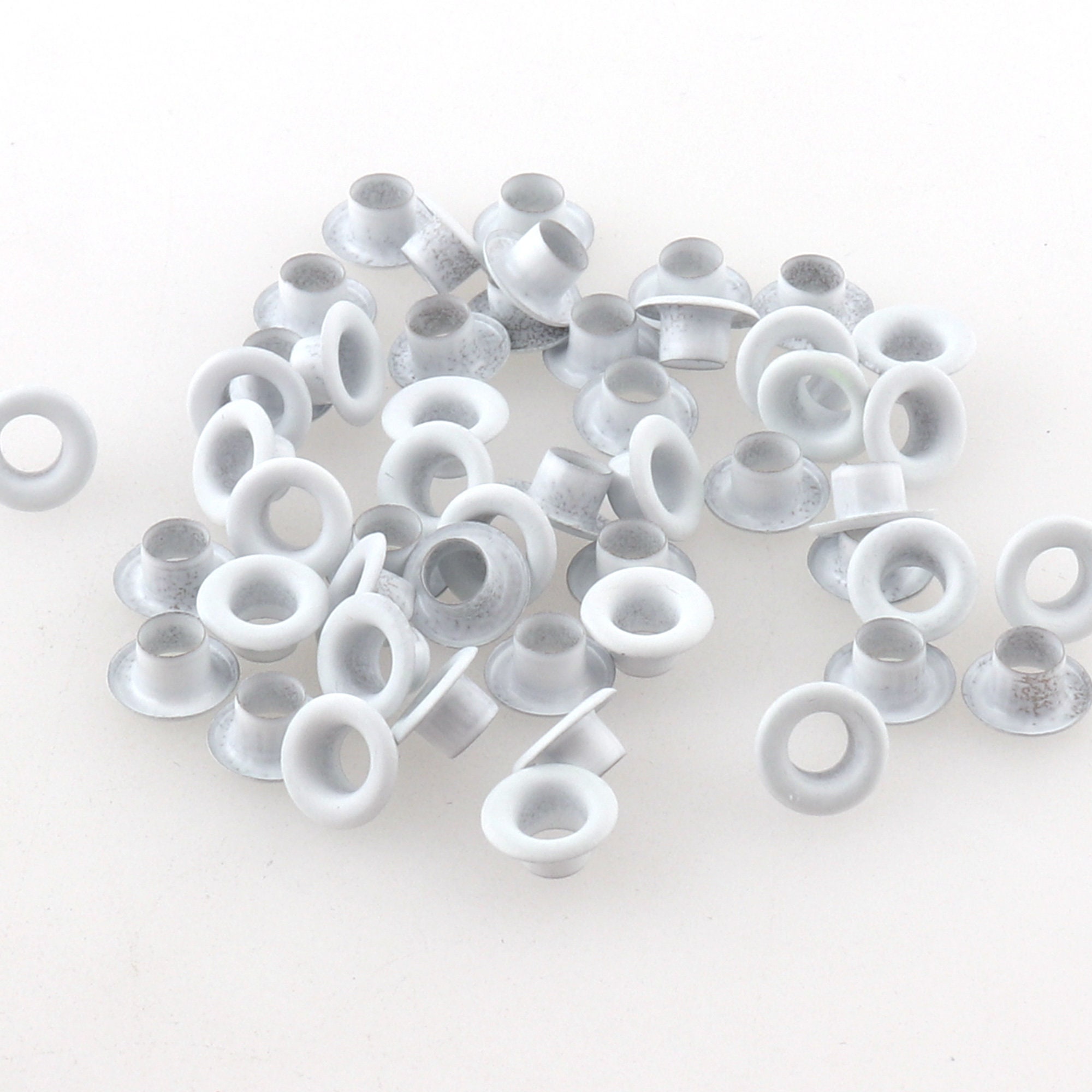 100pcs White Copper Eyelets Scrapbook Grommets Inner Hole 6mm for