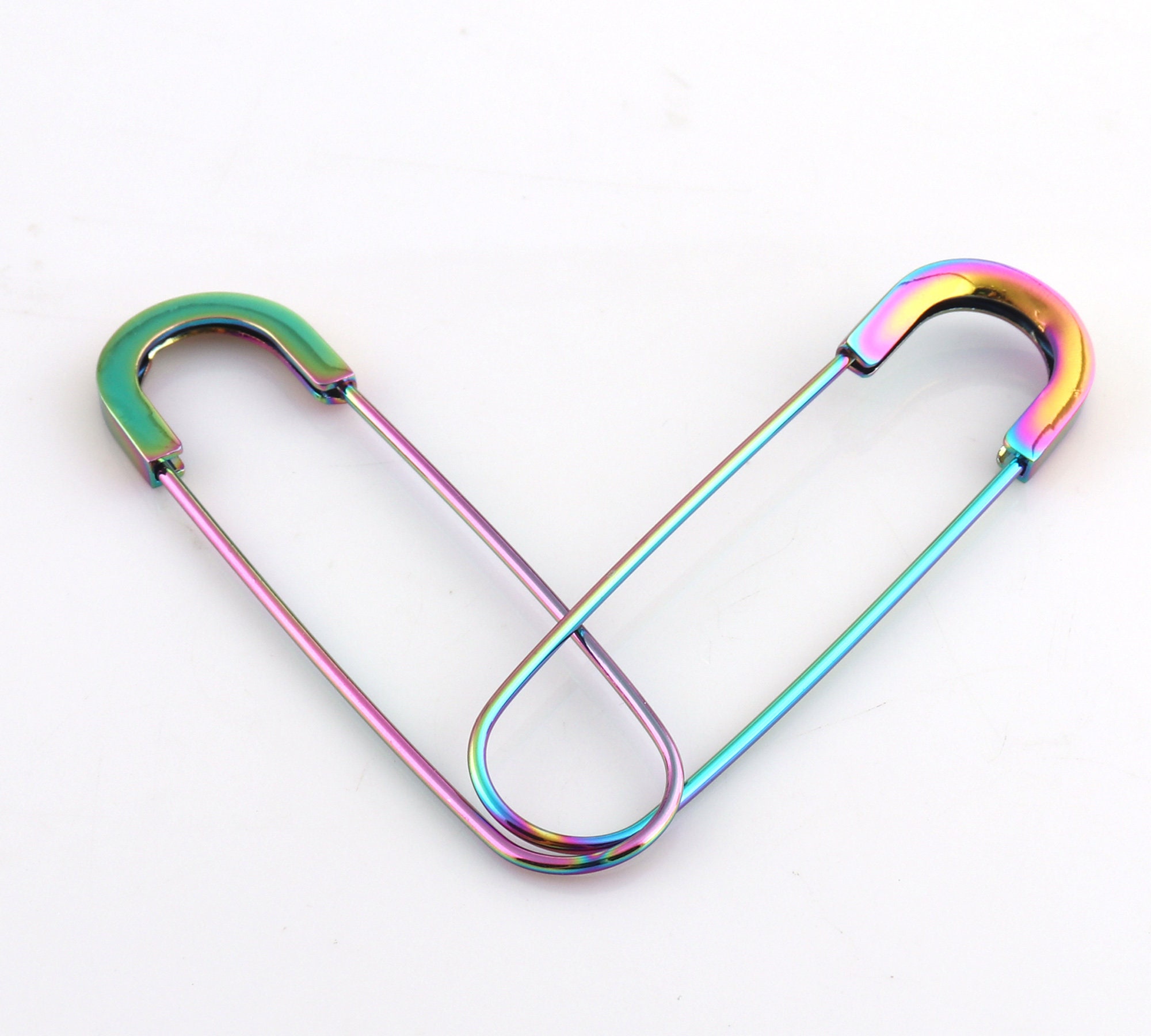 large safety pin for sweaters
