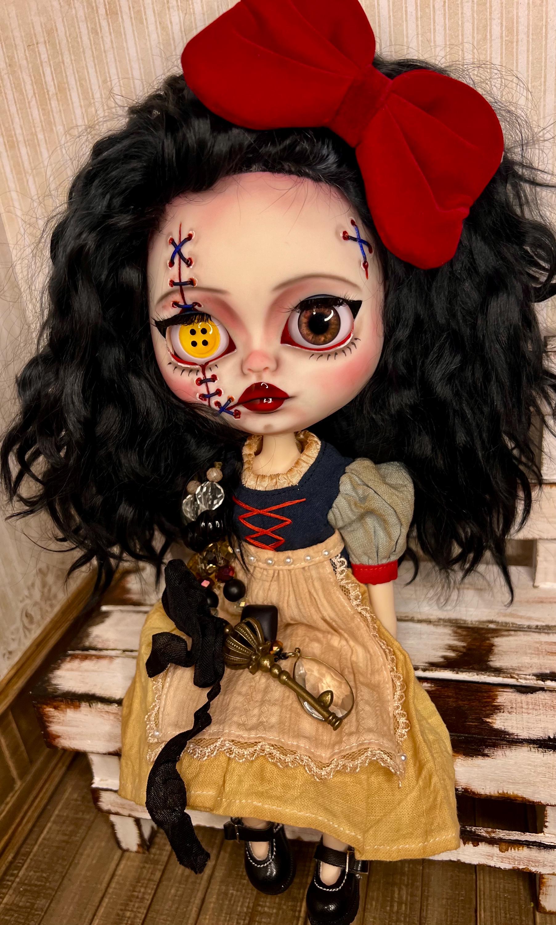 Custom Blythe Doll Creepy Snow White Princess - Etsy