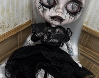 Custom Creepy Blythe Doll