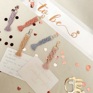 Set portachiavi e cartolina in macramè | Vuoi essere la mia damigella d'onore?