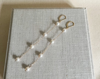 4.5" Long Pearl Strand Earrings 14k Gold Filled, Extra Long Freshwater Pearl Earrings, Long Linear Pearl Earrings, Bride Aesthetic Earrings