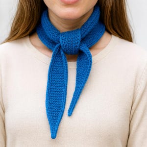 Small Triangle Scarf Pattern – Easy Mini Neck Scarf PDF