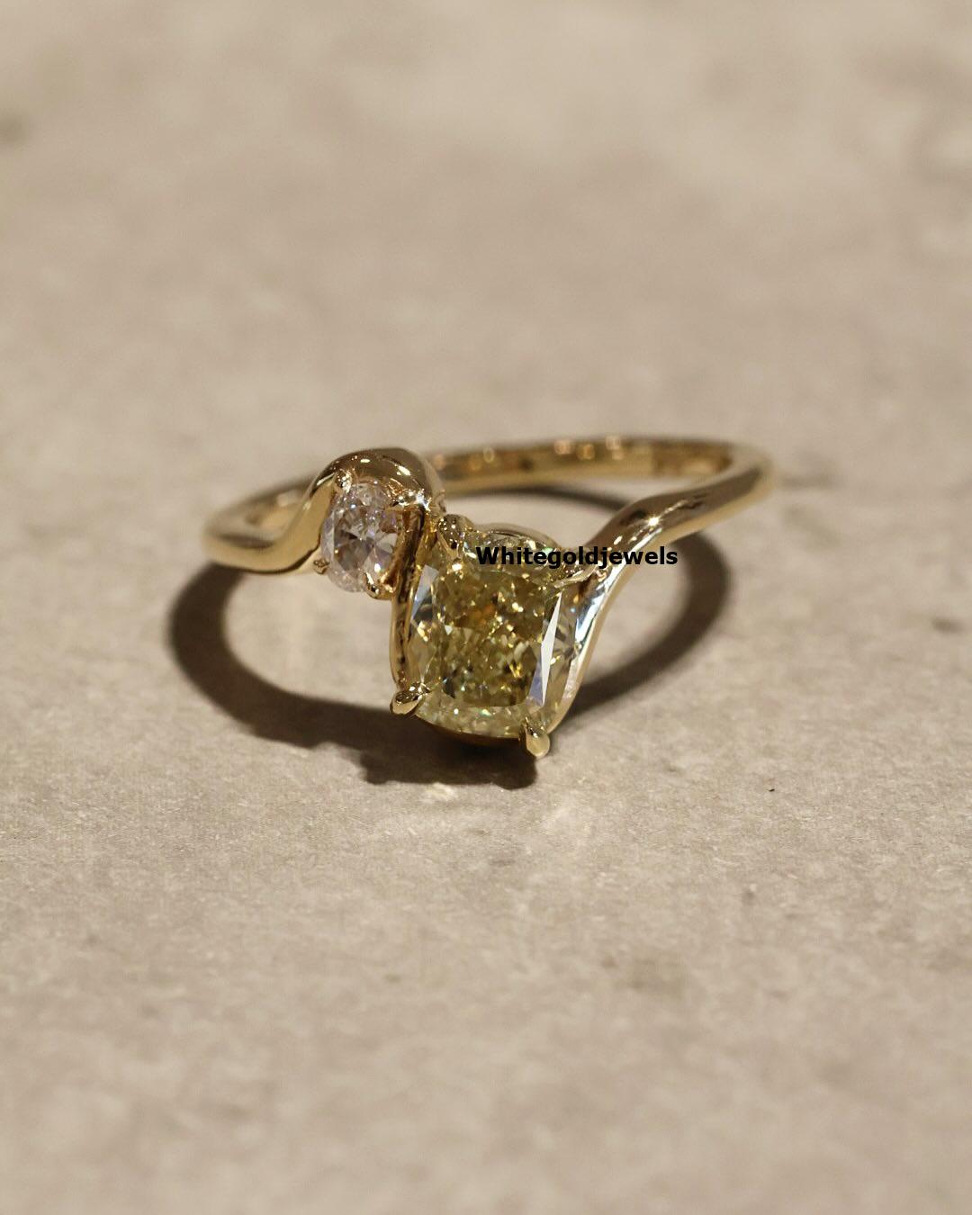 Toi Et Moi Engagement Ring, Light Yellow Gemstone Ring, Cushion & Oval Shape Wedding Ring, Curved Band Ring, Prong Set Ring, 14K Gold Ring