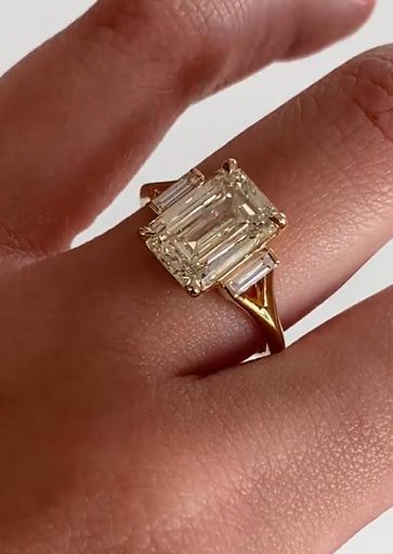 Three Stone Engagement Ring, Emerald Baguette Cut Moissanite