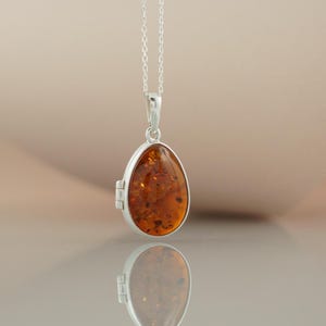 Ciondolo con medaglione in ambra, collana con medaglione in argento sterling, medaglione con foto,