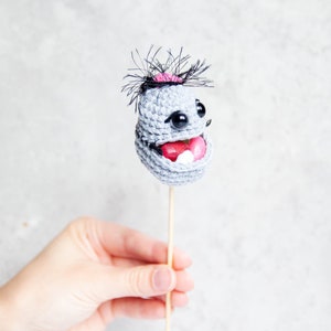 Crochet PATTERN: Zombie Head Sweet Holder/ Amigurumi Halloween Gift/ Candy Stick/ Trick or Treat/ Easy Pattern/ Frankenstein Monster/ Creepy image 4