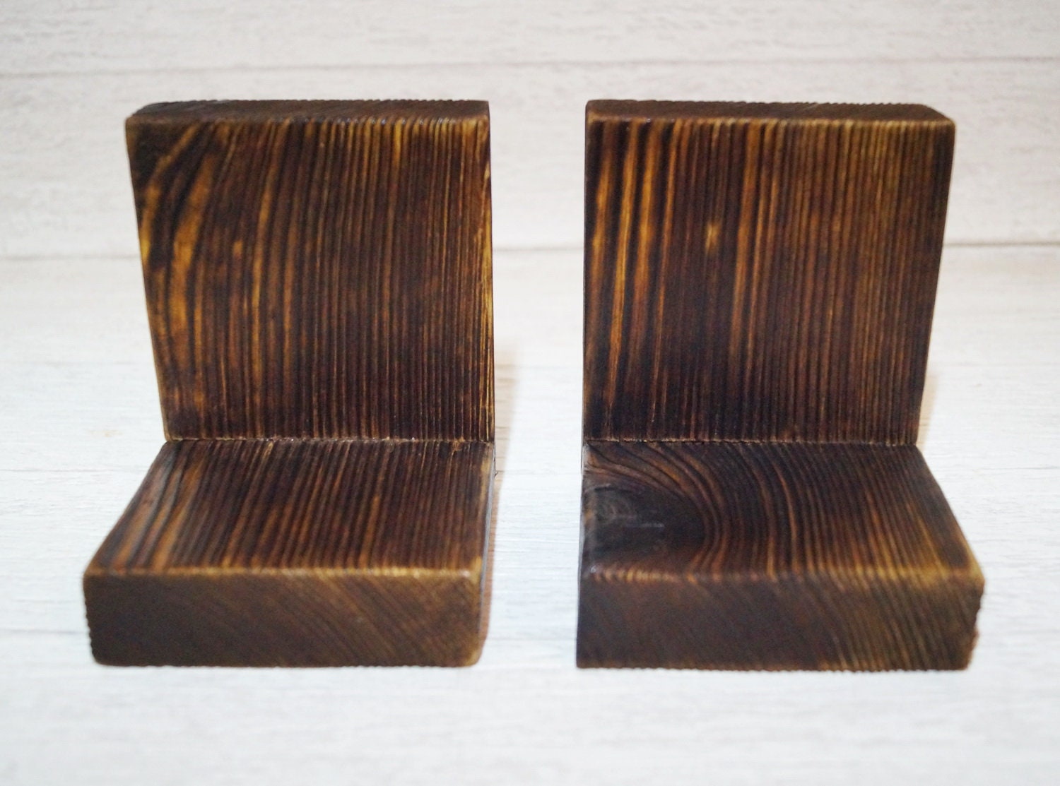 simple black bookends simple black bookends