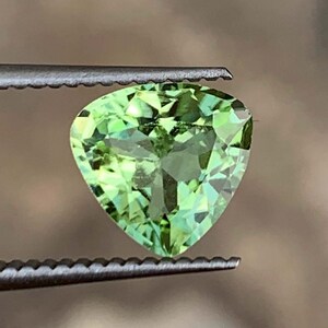 Natural Green Peridot Gemstone, Ring Size Peridot Jewelry Making, Peridot, From Pakistan     1.60 CT     8*8*4 mm