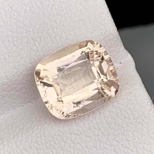 Soft Peach Pink Morganite Gemstones, Cushion Cut Morganite, Loose Gemstone Natural Gemstone for Jewelry,   3.05 Carat    9x7x5 mm