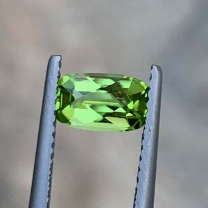 Lime Green Peridot Fancy Cut Stone, Ring Size Peridot Jewelry Making, Flawless Clarity, Faceted Peridot, From Pakistan  0.93 CT   7*4*3 mm