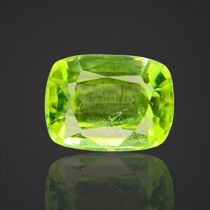 Lime Green Peridot Gemstone, Ring Size Peridot Jewelry Making, Peridot, From Pakistan     1.00 CT     6*4.5*3 mm