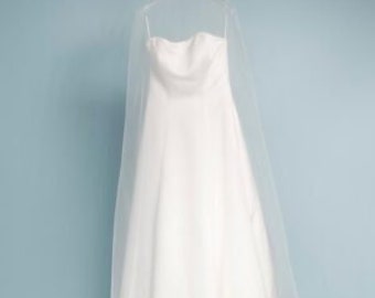 Beautiful Tulle Wedding Dress Cover, Bridal Gown Cover Up, Dress Protection, Ivory Tulle, Wedding Gift
