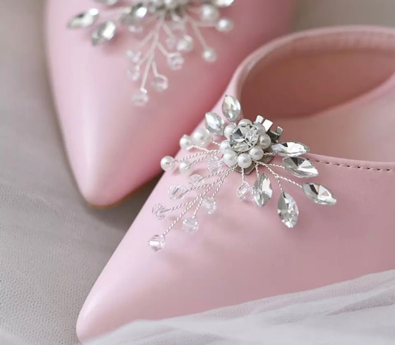 Shoe Buckles Crystal Pearl Floral Shoe Clips Shoe Brooches Delicate Bridal Shoe Clips Beaded Flower Spray Shoe Clips