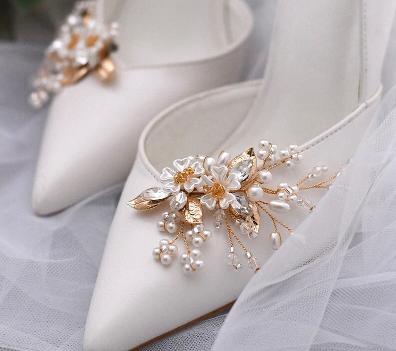 Gold Flower Bridal Shoe Clips Shoe Brooches Shoe Buckles Etsy UK