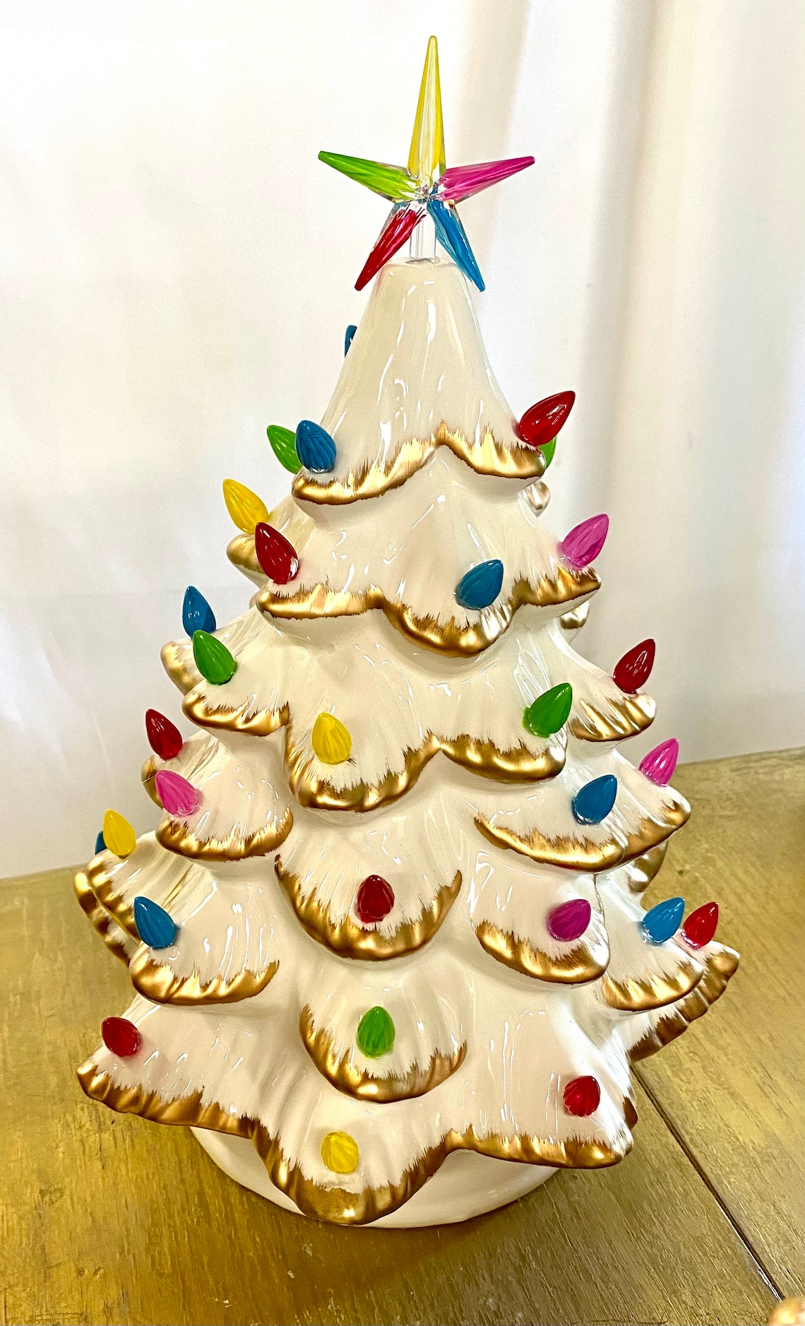 Árbol de Navidad de cerámica con luces estilo Gumdrop Etsy