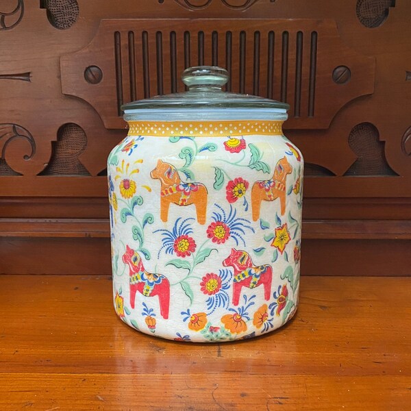 Photo inspiration: Decorating A Scandinavian Cookie Jar Reference: Horse Cookie Jar