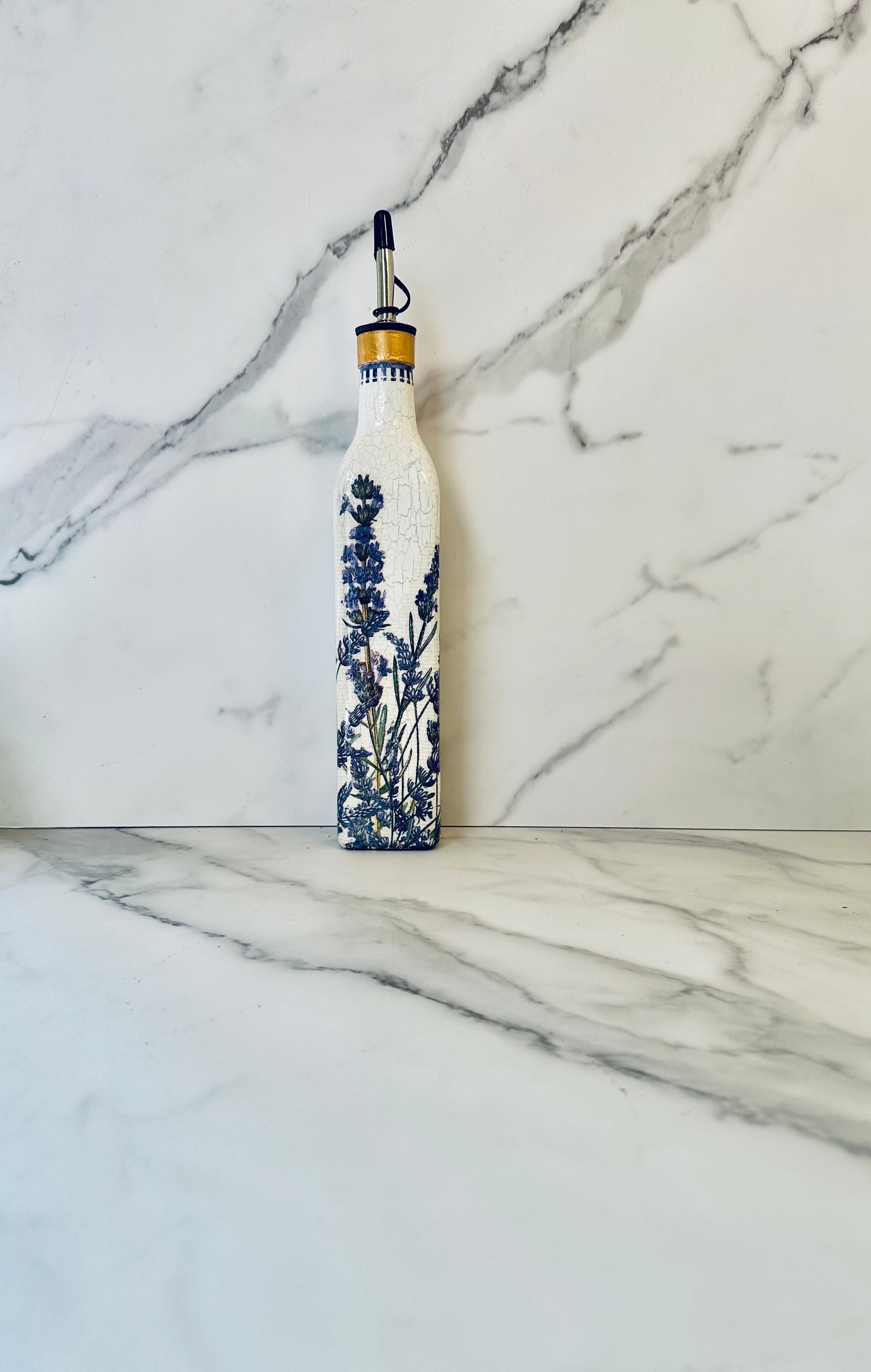 Lavender garden themed oil/vinegar dispenser, olive oil cruet oil, Mediterranean oil decanter, Greek, Italian themed, 16 ounces, H11"x W2"