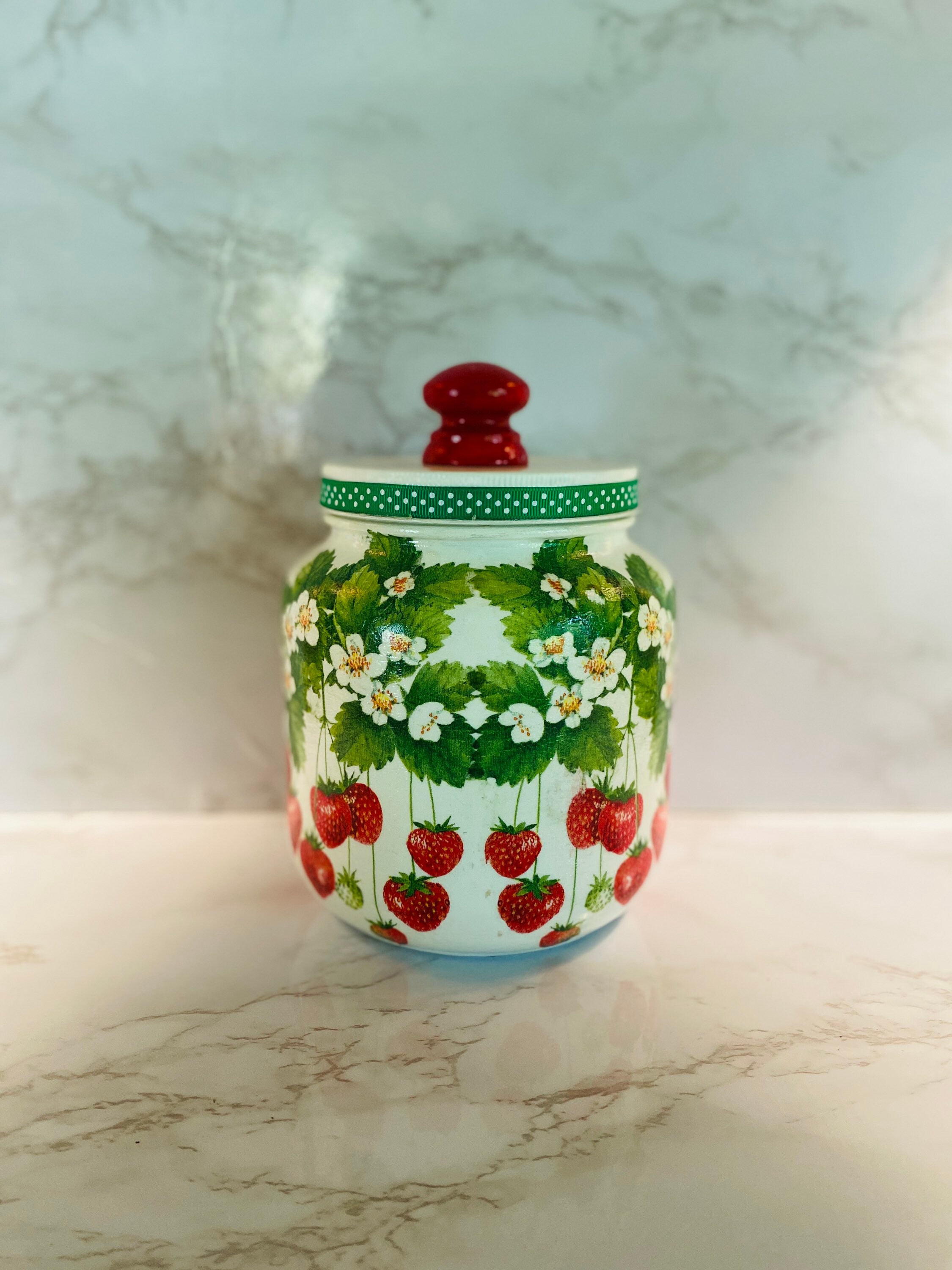 Strawberry Cookie Jar 1/2 Gallon 64 Oz H8 X W6 Etsy