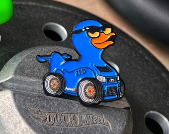 ZFD Duck Wheels Series Lapel Pin Collector Series - Skyline GT-R R34 Bayside Blue