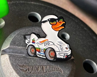 ZFD Duck Wheels Series Lapel Pin Collector Series - 964 Widebody “AppleBomb”