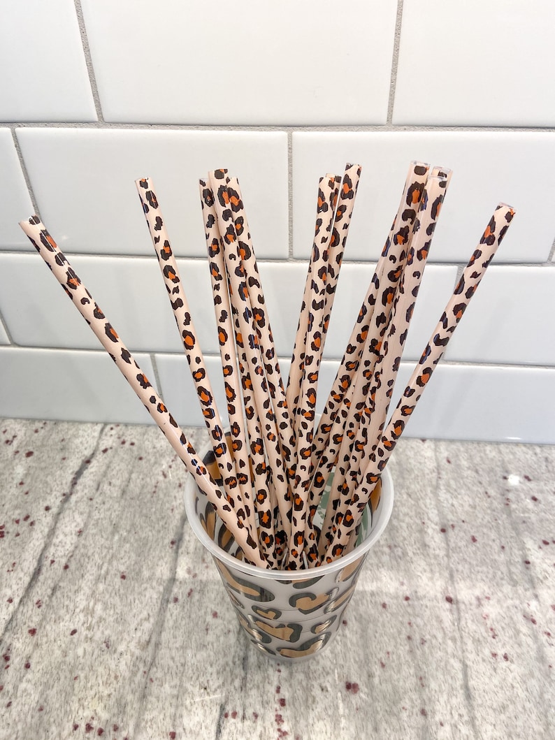 Animal Print 10\u201d Plastic Straw for Tumblers Leopard Cheetah Print Reusable Straw