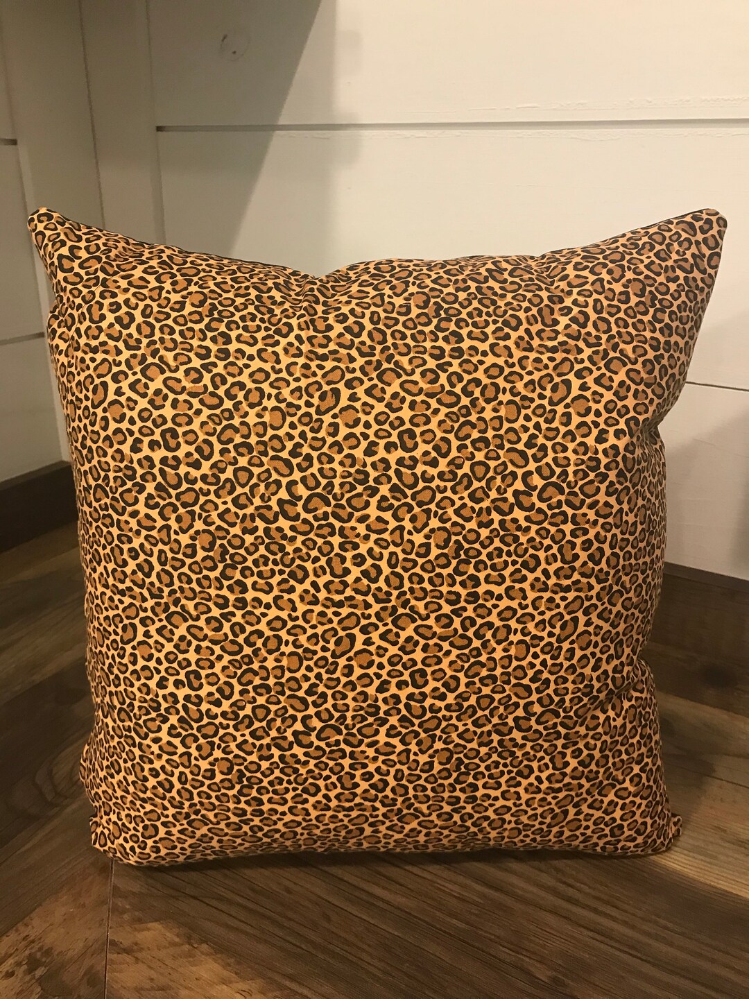 Cheetah print throw pillows / Animal print throw pillows / Leopard