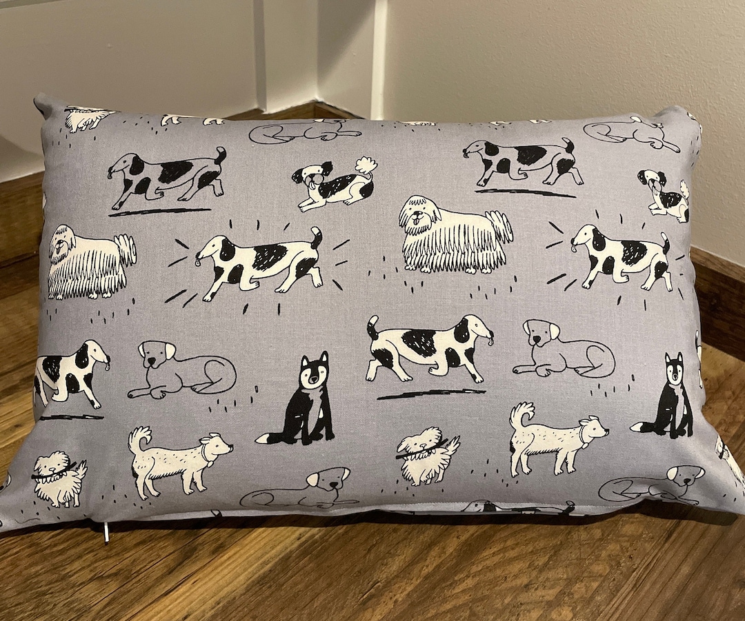 Dog Lovers Travel Pillow /dog Mom Throw Pillow / Dog Lovers Accent