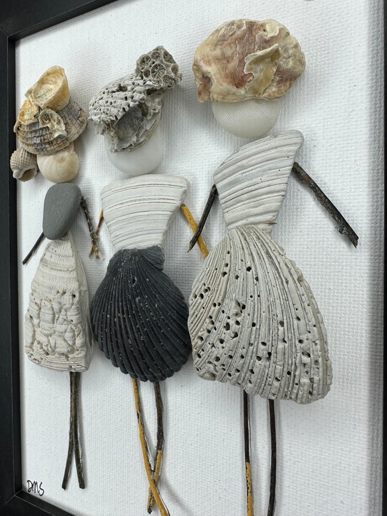 Three Ladies/sisters/friends Shell People Art - Etsy