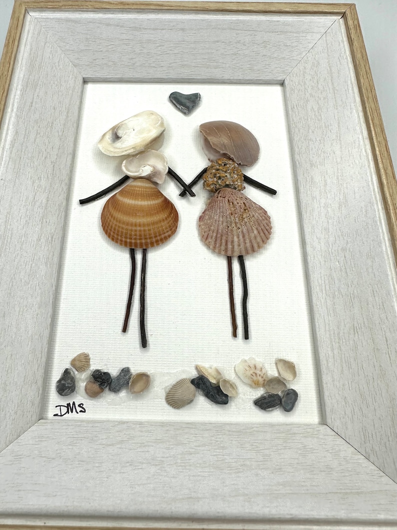 Two Ladies Shell People Art - Etsy
