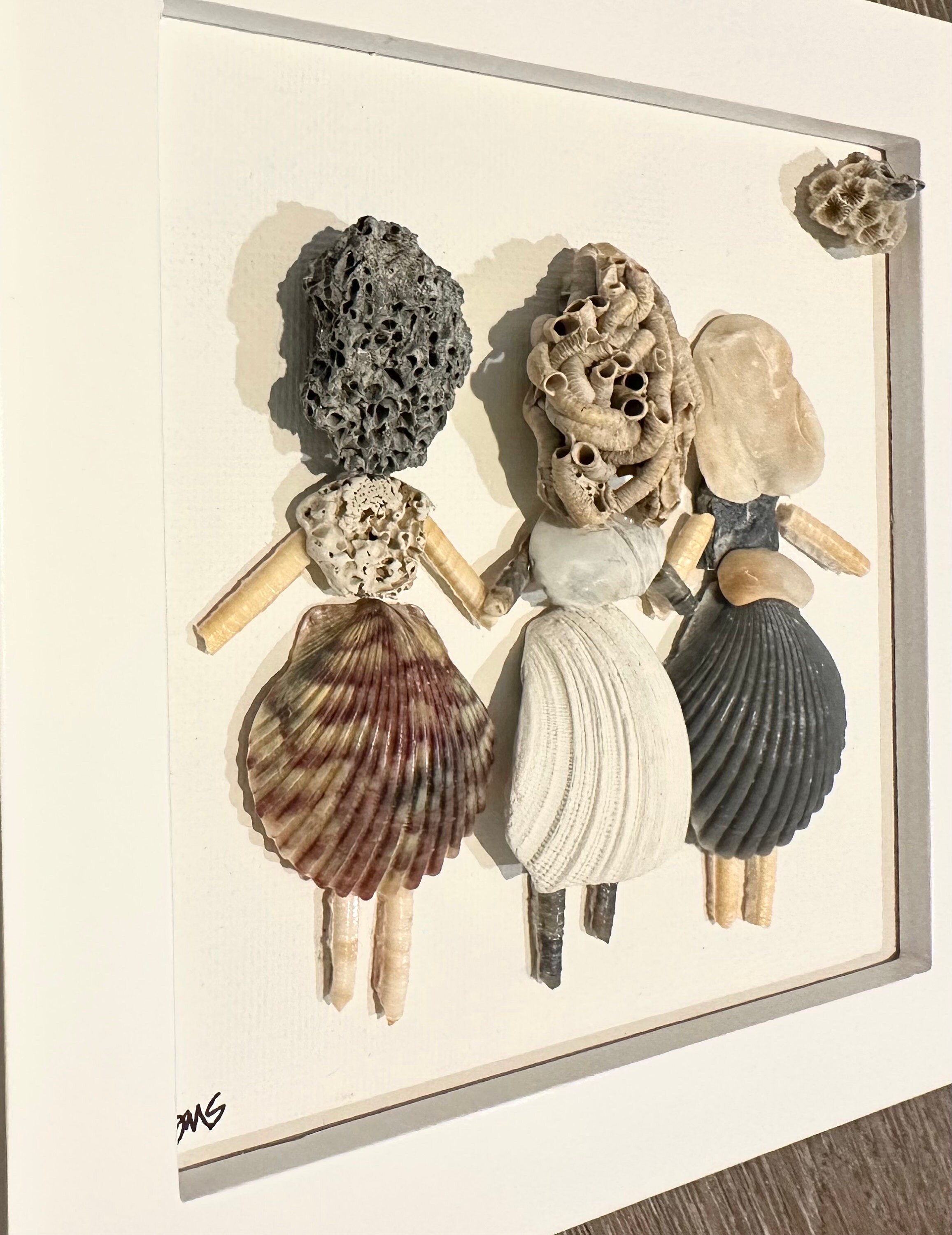 Three Ladies/friends/sisters Shell People Art - Etsy