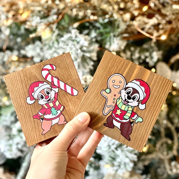 Disney Gang Snack Food Christmas Gingerbread Mickey Minnie Chip Dale Rustic Farmhouse Disney Coasters - Pack of 4