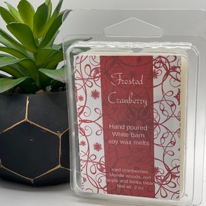 Frosted Cranberry: Bath and Body Works Candle wax melts for wax warmers