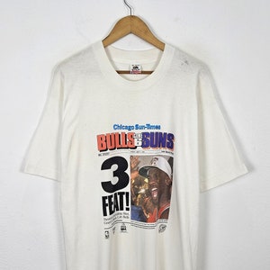 VTG 1998 Chicago Bulls Caricature NBA Champions Pro Player T-Shirt NWOT Sz.  L - BIDSTITCH