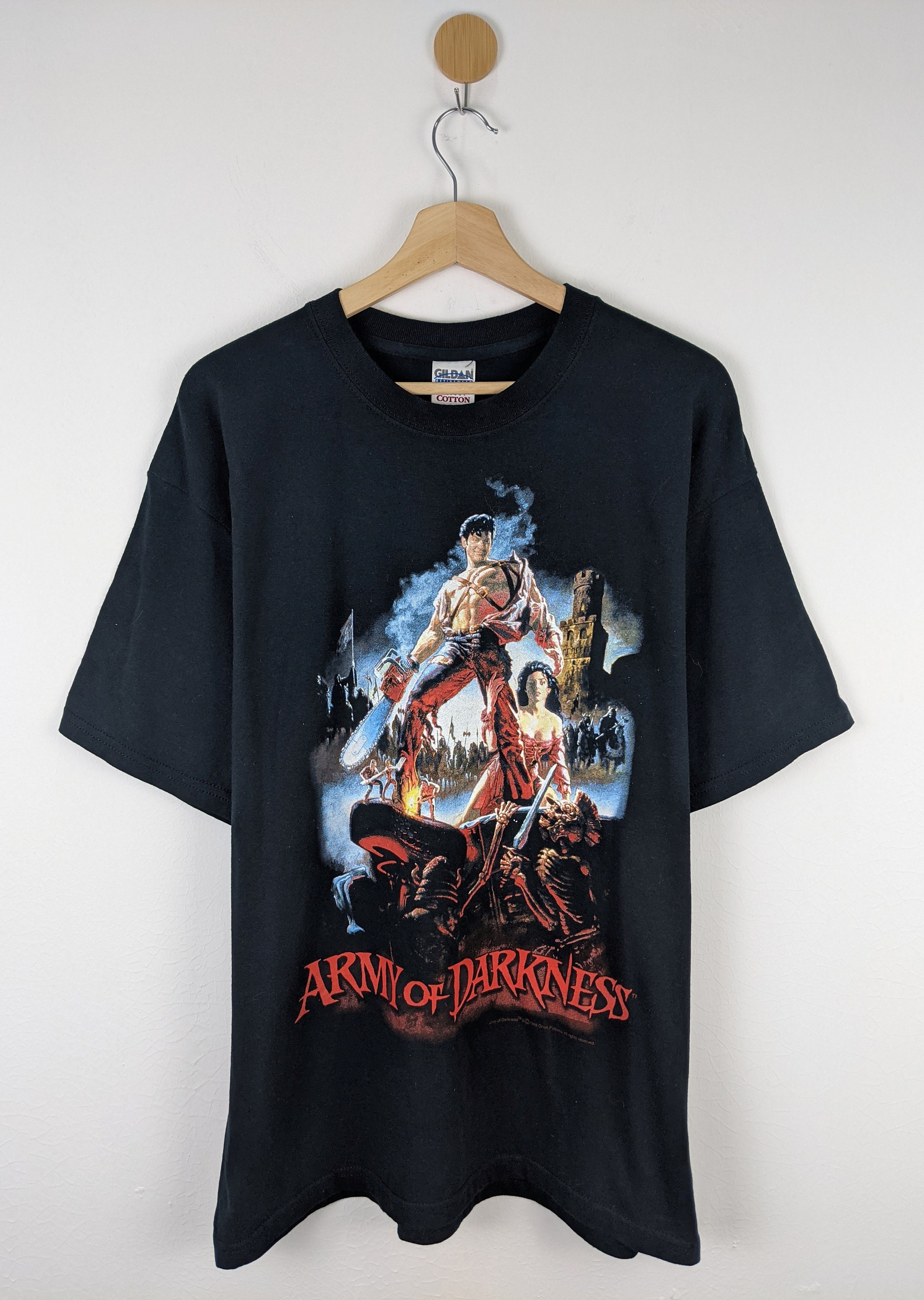 Evil Dead 3: Army of Darkness - Hail To The King (T-Shirt) – Unsavory  Imprints