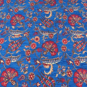 Tkanina obiciowa, turecka tkanina na jardy, turecka granatowa tkanina z wzorem goździków i tulipanów, tkanina szenilowa, boho, tkanina żakardowa