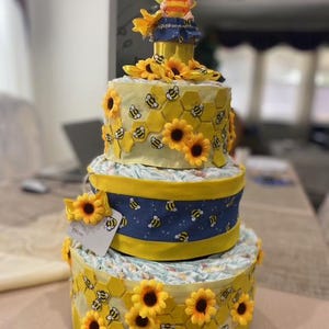 Diaper Cake Mother to Bee
