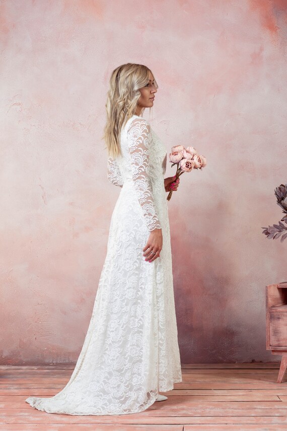 beach long sleeve wedding dress